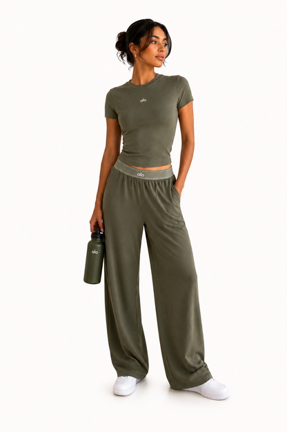 Alo Olive Green Flow Set