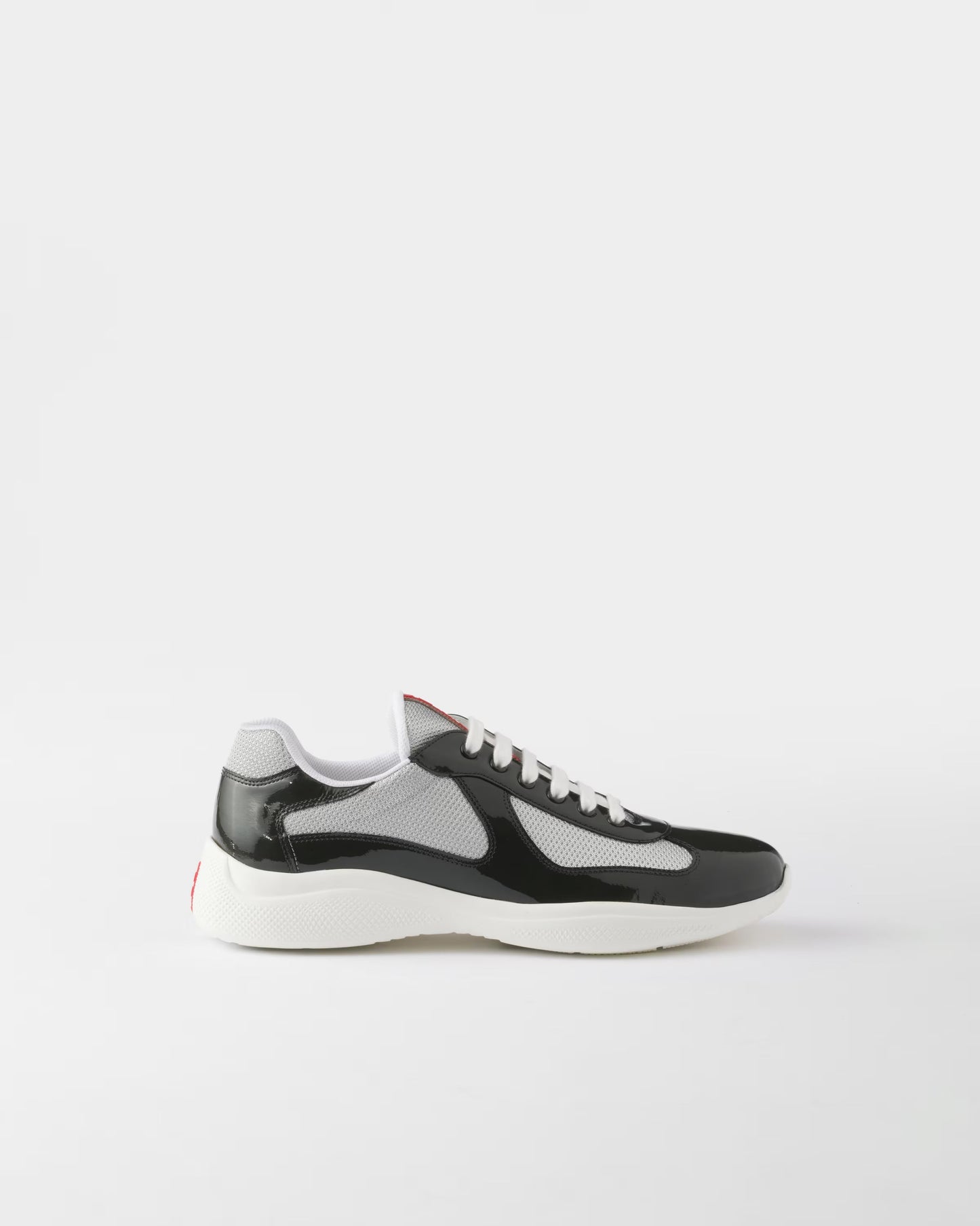Prada America's Cup Black/White